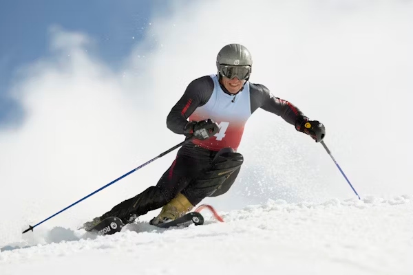 tophillsport.com